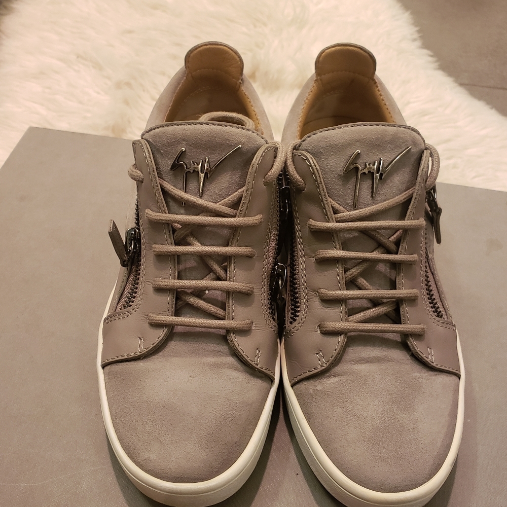 Giuseppe Zanotti Grey low top sneakers
